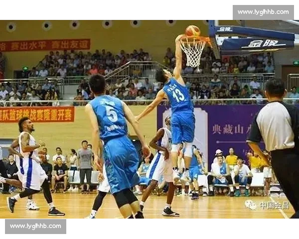 梦八队迎战中国队 新老对决引爆篮球赛场激情