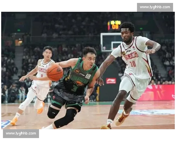 广东上海巅峰对决南北豪强碰撞引爆新赛季焦点之战篮球赛场激情再燃